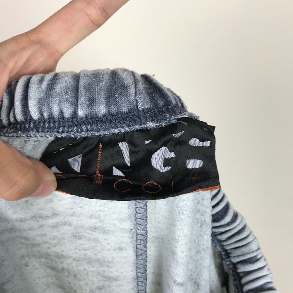 Acid wash joggers! - Picture 5 of 8